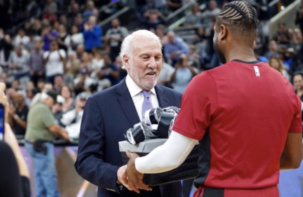 山英树领先 山英树领先