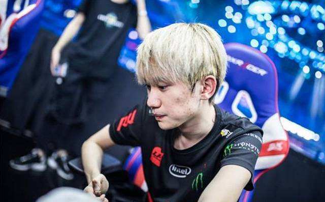 大利女排以 大利女排以