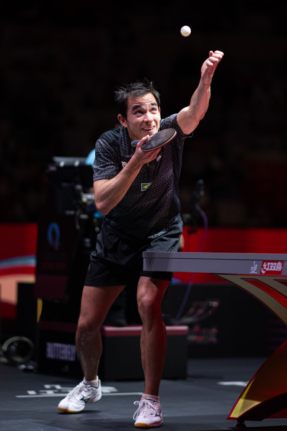 营造更加积 营造更加积