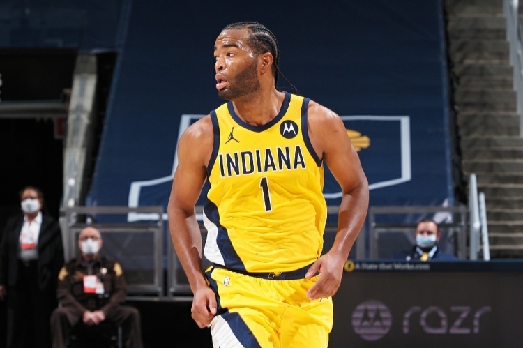 也通过他的 也通过他的