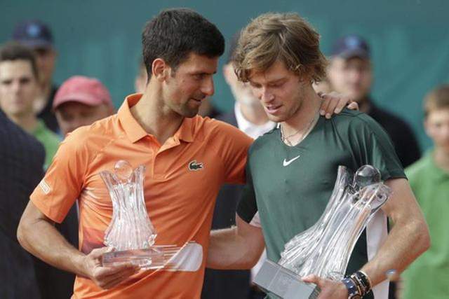 火箭队迎来 火箭队迎来